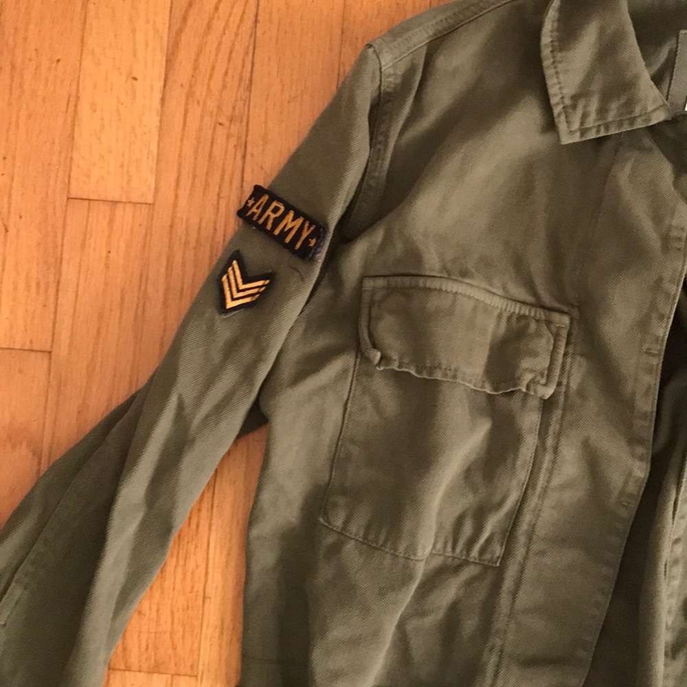 Cropped Army Jacket - Picture 2 of 4